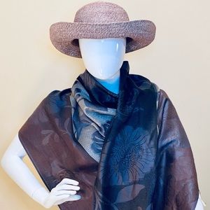 🌟HP🌟NWOT 100% Cashmere Brown & Gray Wrap Made in Jerusalem